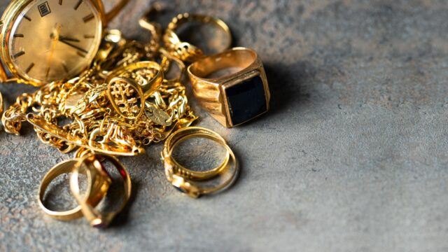 gold jewellery